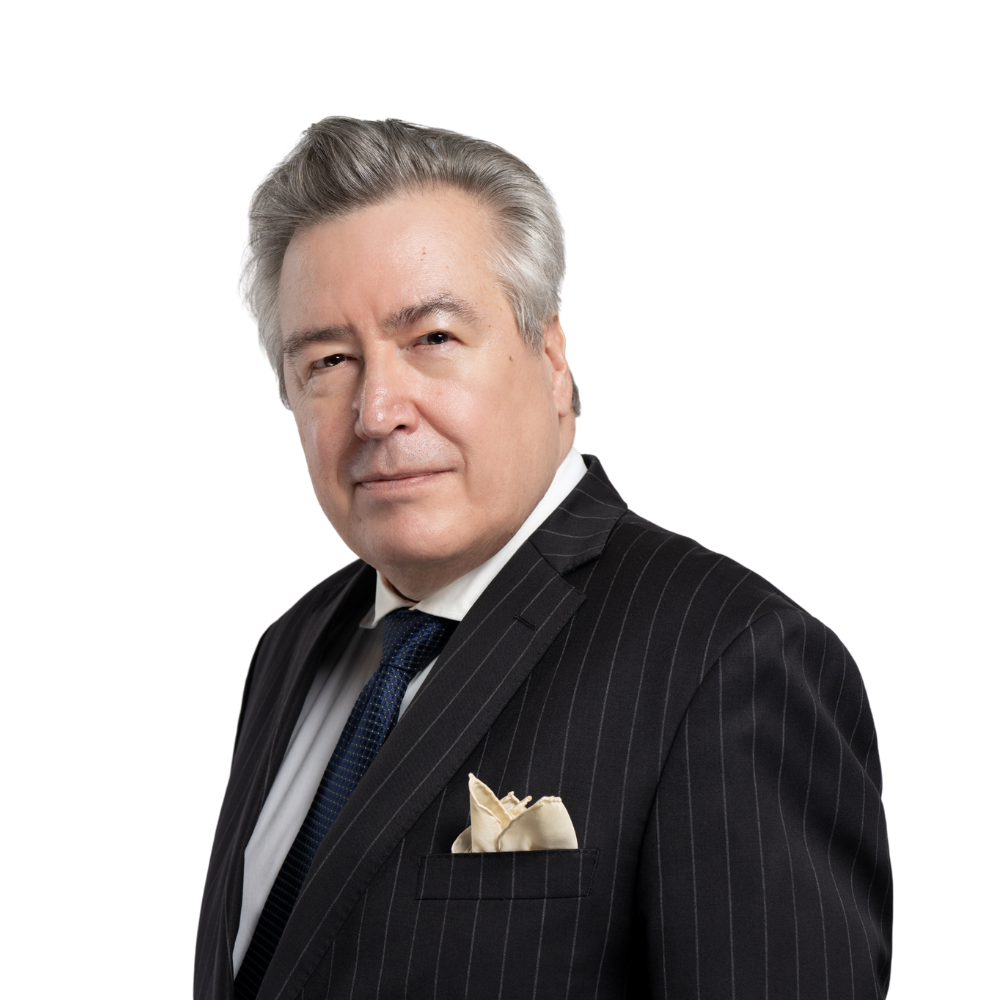 Oliver in striped suit and tie